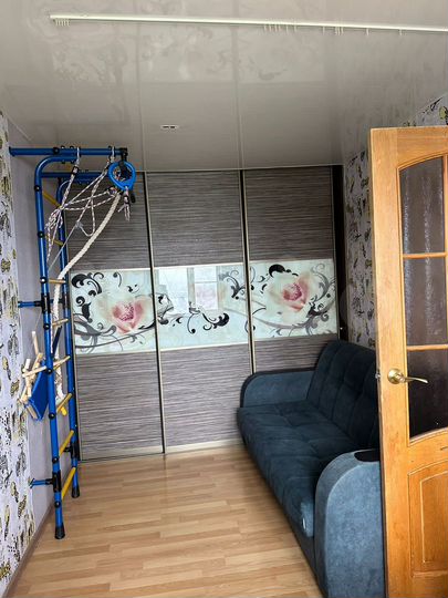 2-к. квартира, 48 м², 5/5 эт.