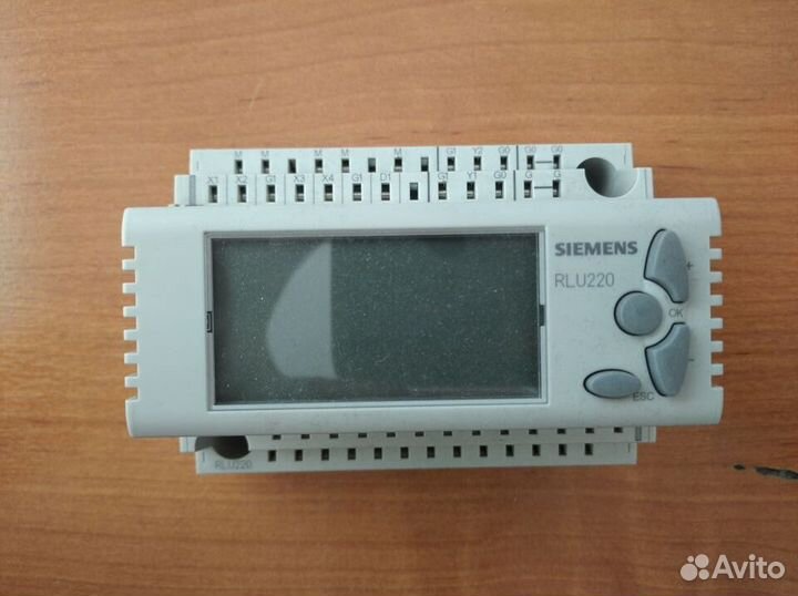 Контроллер RLU 220 Siemens