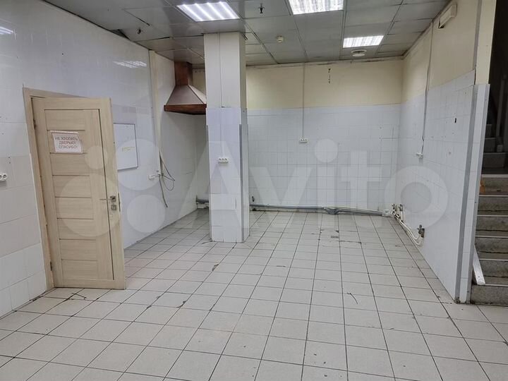 Сдам торговое помещение, 111.6 м²