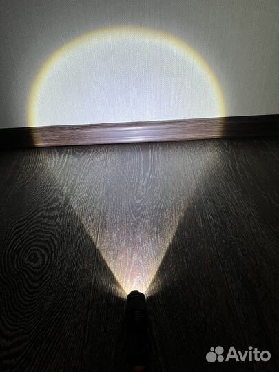 Фонарь туристический с батарейкой дюрасел