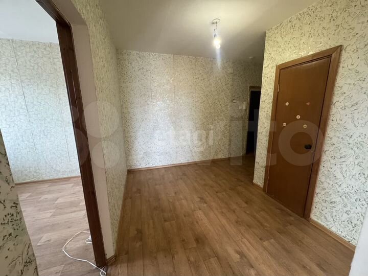 2-к. квартира, 54,3 м², 2/5 эт.