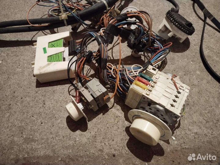 Запчасти от стиральной машины Индезит