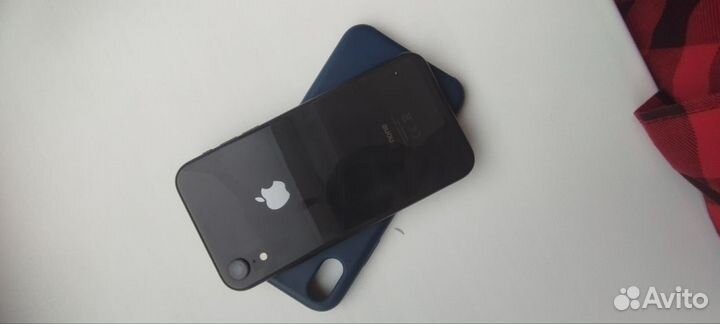 iPhone Xr, 128 ГБ