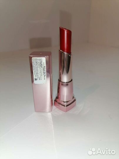 Помада Maybellin New York, тон 90 роковой красный