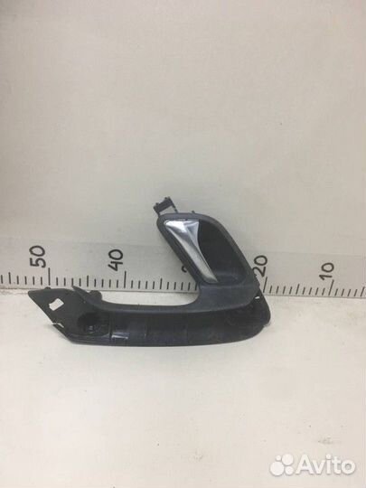 Ручка двери задней внутренняя левая