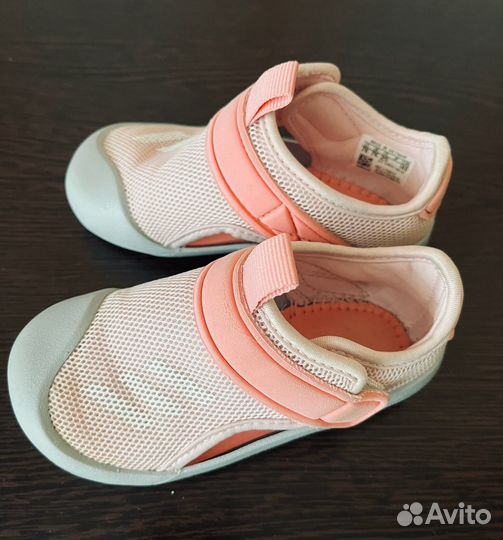 Кроссовки, сандали adidas для девочки