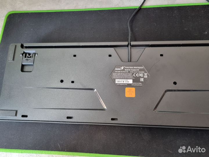 Игровая клавиатура Genius Scorpion K10