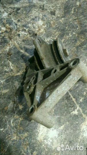 Крепления двигателя ваз 2110-2112,приора