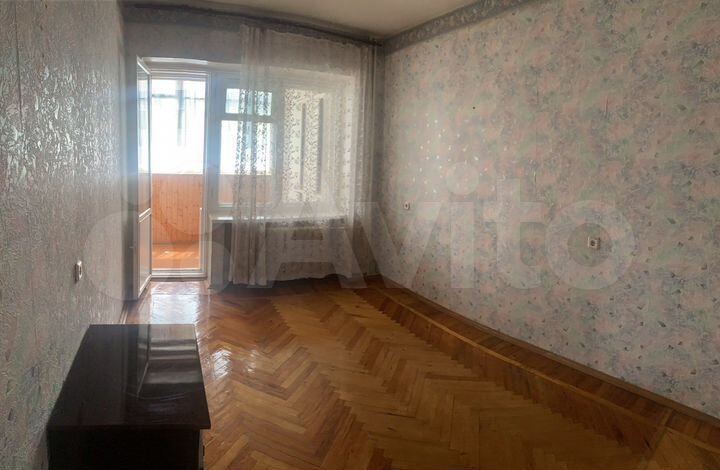 4-к. квартира, 92,7 м², 2/5 эт.