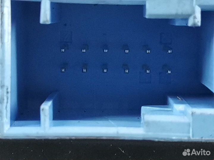 Кнопка ручного тормоза (ручника) Renault Scenic 2