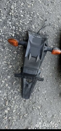 Хвост номерного знака suzuki gsr 750