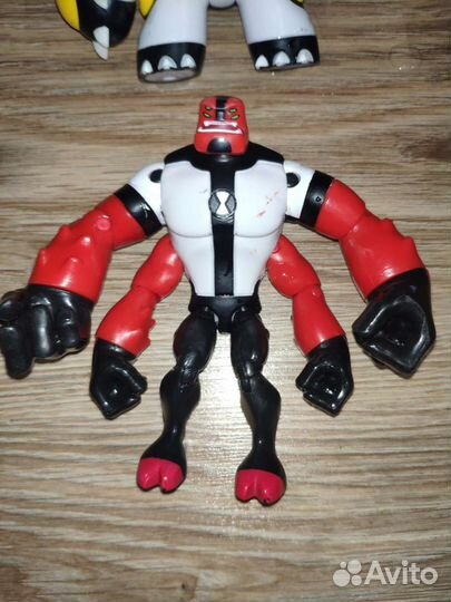 Игрушки Бен Тен, Ben10