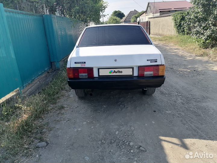 ВАЗ 21099 1.3 МТ, 2001, 371 282 км