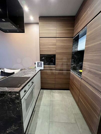 2-к. квартира, 56 м², 16/18 эт.