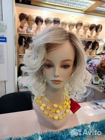 Парик женский