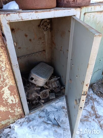 Ящик металлический