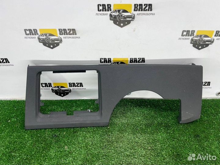 Пластик под руль BMW X1