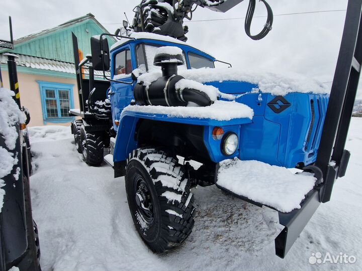 Урал 4320 с КМУ, 2013