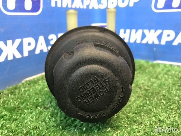 Бачок гидроусилителя Kia Sorento XM 2.4 G4KE 2010