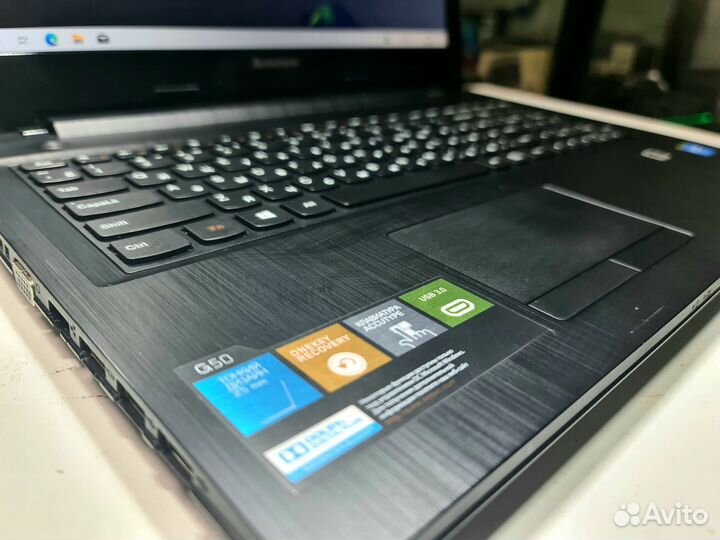 Ноутбук 15.6