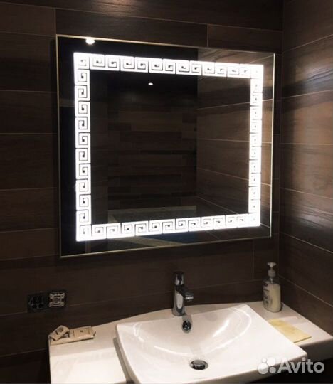 Зеркало с подсветкой