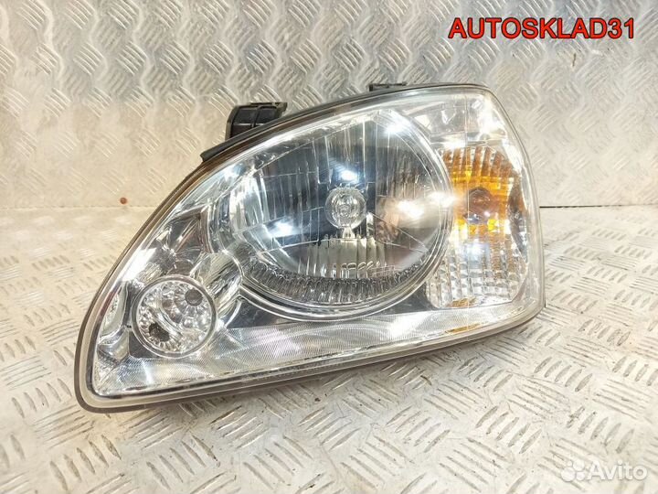 Фара левая Kia Carens 2002-2006 0K2JA51040