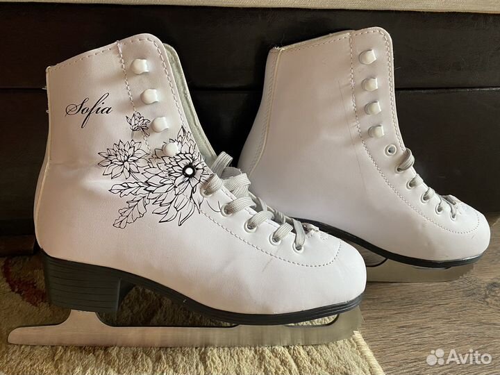 Коньки фигурные Sofia nordway p.37