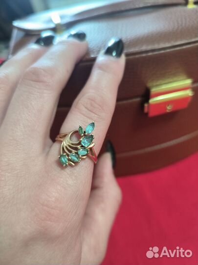 Золотое кольцо женское 21