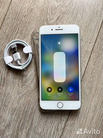 iPhone 8 Plus, 64 ГБ