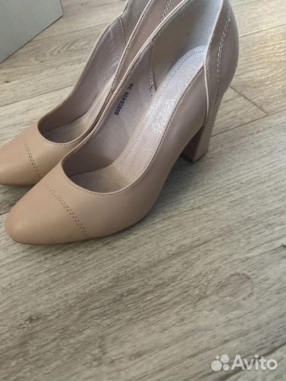 Туфли женские 38 размер новые