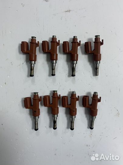 Топливные форсунки LS460