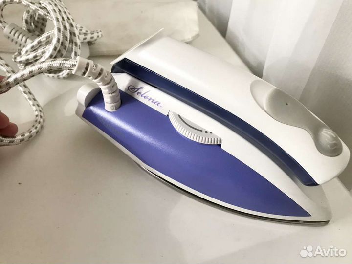 Утюг мини Rolsen дорожный