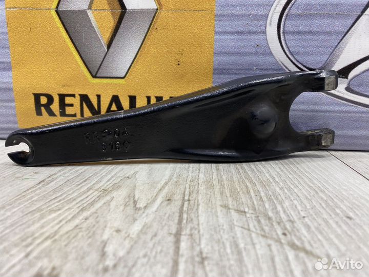 Вилка сцепления Renault megane 1