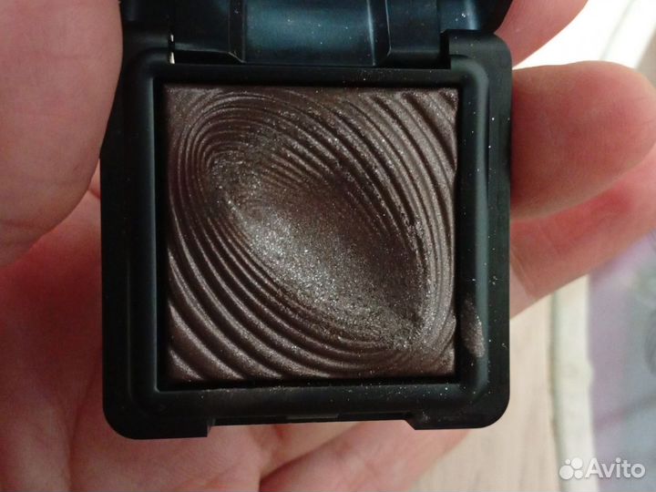 Тени для век