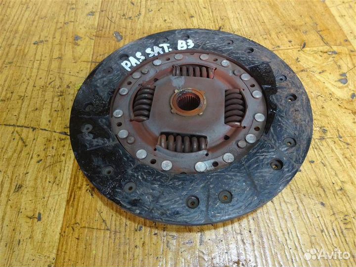Диск сцепления Volkswagen Passat B3 1988-1993