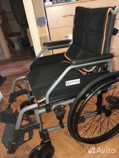 Инвалидная коляска новая