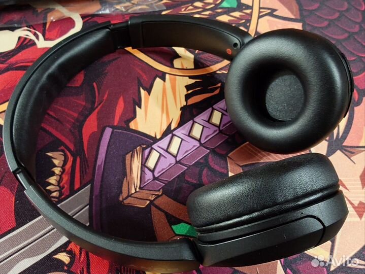 Наушники Sony WH-CH520