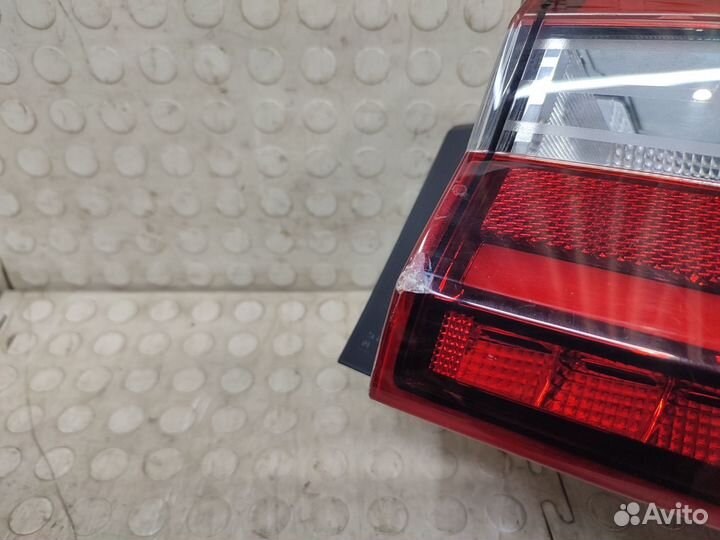 Фонарь наружный правый LADA Vesta 2022