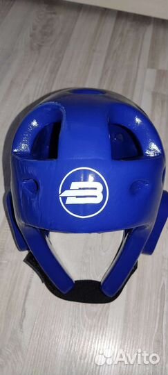 Шлем для единоборств