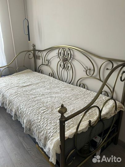 Кованная кровать с матрасом Икеа