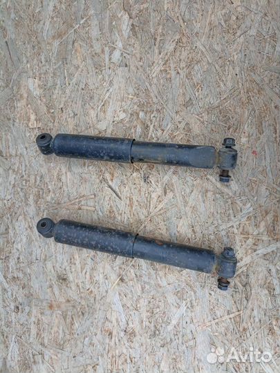 Амортизатор подвески Chrysler Voyager 3.3L V6 smpi