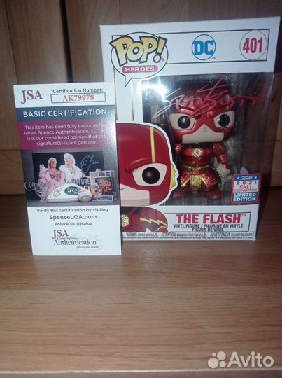 The flash Funko POP с автографом