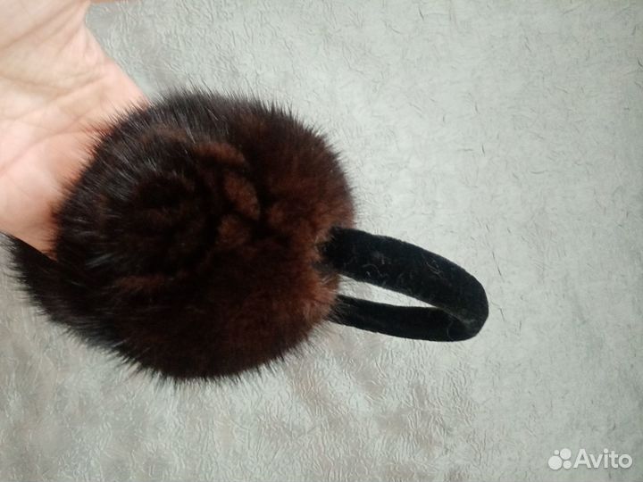 Меховые наушники