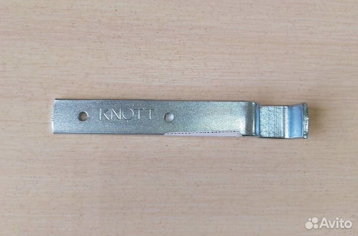 Пластина для замок борта прицепа SVB20 арт.6S5673