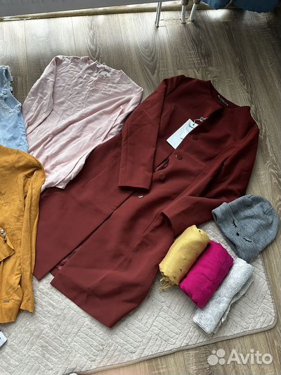 Женская одежда 40-42 размер