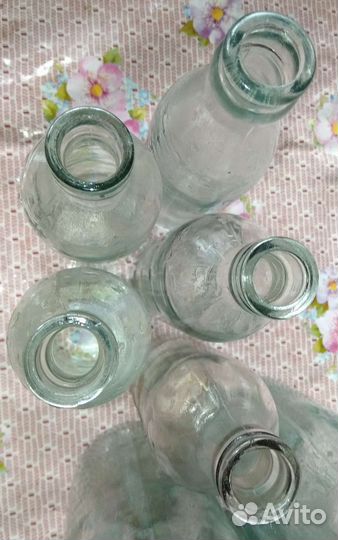 Молочные бутылки и лабор.ёмкость