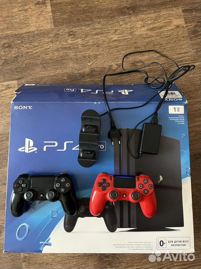 Sony PS4 pro 1tb