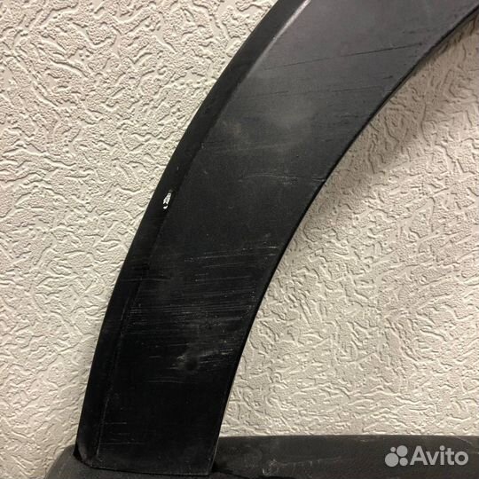 Молдинг арки крыла Renault Kaptur 638132812R, LH