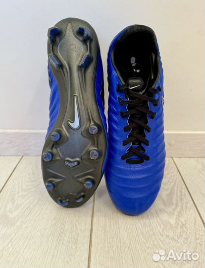 Футбольные бутсы nike tiempo pro