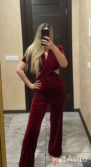 Комбинезон женский